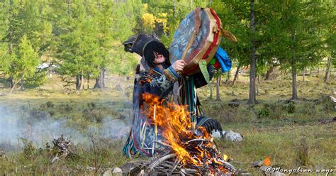 In Pictures Mongolian Shamans Perform Fire Ritual World The Times