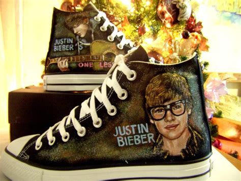 Justin Bieber: Justin Bieber shoes collection