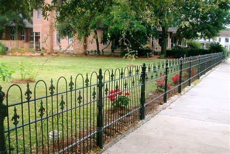 10 Metal Garden Fencing Ideas, Most of the Awesome and Lovely | Metal ...