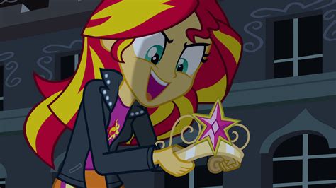 Image - Sunset Shimmer with the crown EG.png | My Little Pony ...