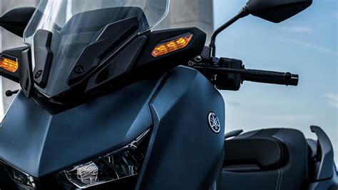 2023 Yamaha XMAX 300: The Ultimate Sport Scooter - SGBikemart