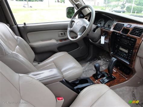 1999 Toyota 4Runner Limited 4x4 Oak Dashboard Photo #50710171 | GTCarLot.com