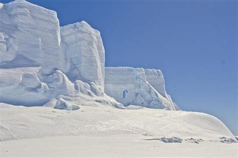 Earth's coldest places | lovemoney.com