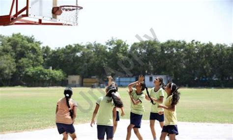 Uttam School for Girls(Uttam School), Shastri Nagar, Ghaziabad: Fee ...