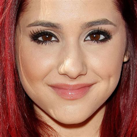 Ariana Grande Makeup Up Close - Mugeek Vidalondon