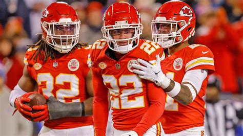 2024 Super Bowl uniforms: Chiefs' decision may play key role in rare red-on-red game, same as it ...