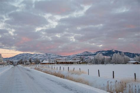 Photos: Frigid temperatures hit Fairfield, Idaho | KBOI