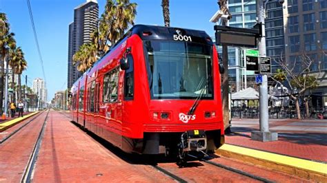 San Diego unveils new-generation Siemens LRVs - International Railway ...