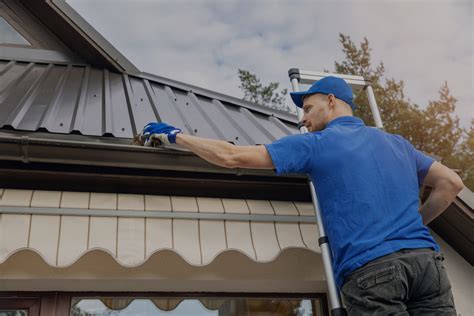 Gutter Pressure Washing and Whitening Charlotte, NC | Washh