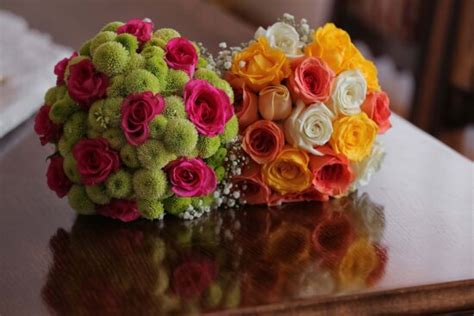 Free picture: wedding bouquet, sofa, couch, silk, wedding, roses, rose ...