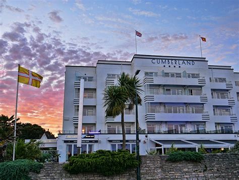 A Luxurious Stay at The Cumberland Hotel Bournemouth