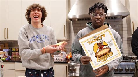 Trying Lil Yachty's Pizza With Lil Yachty! - One News Page VIDEO