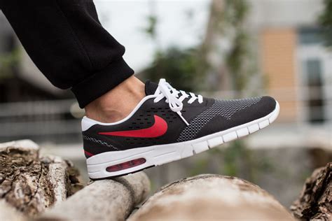 Nike SB Eric Koston 2 Max Black University Red - Sneaker Bar Detroit