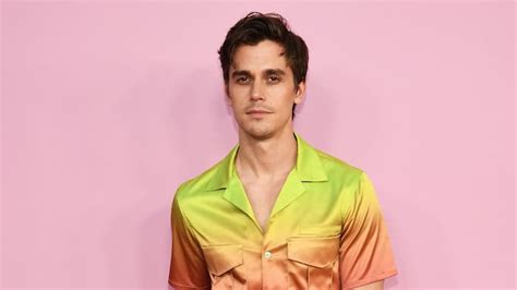 Antoni Porowski Bio, Age, Boyfriend, Net, Cookbook, Restaurant