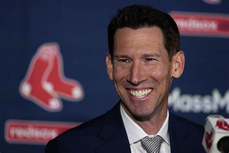 Alex Cora excited for Craig Breslow hire, despite his daunting ...