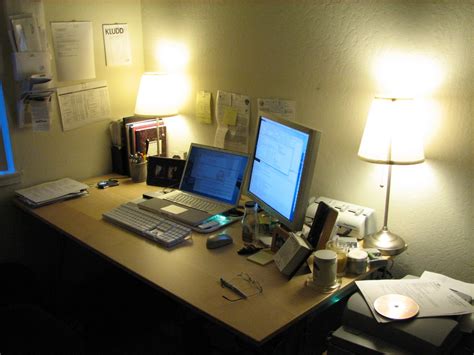 How to set up a functional and comfortable Home Office | Young Adult Money