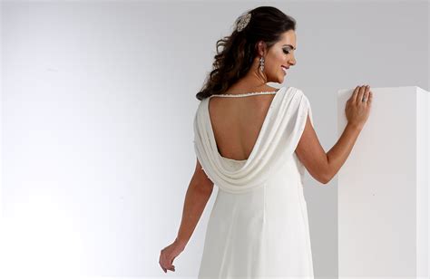 Sonsie | Curvy Chic Bridal | Plus size Wedding Dresses