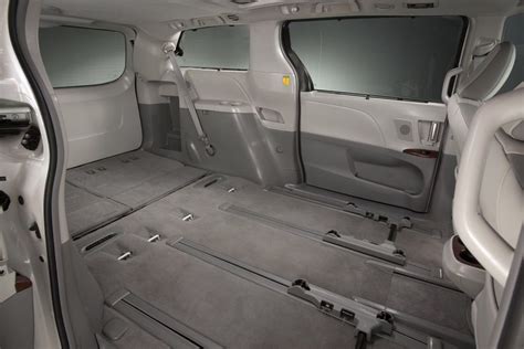Toyota sienna interior seats removed. Minivan to camper conversion | Mini van, Laundry room ...