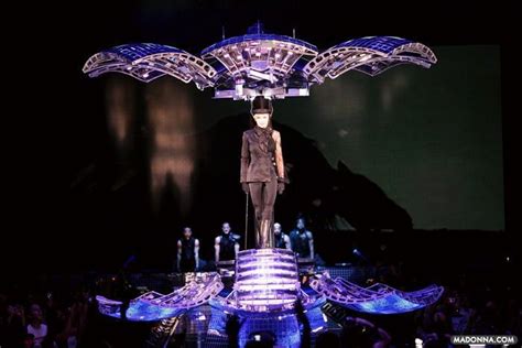 Madonna "Confessions Tour" Screenshots - Madonna Image (19723906) - Fanpop