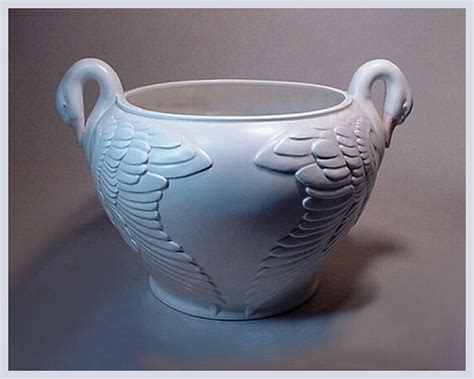 Swan song | This is a large ceramic jardiniere by FITZ AND F… | Flickr