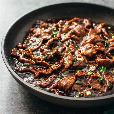 Mongolian Beef Recipe (PF Changs Style) - Savory Tooth