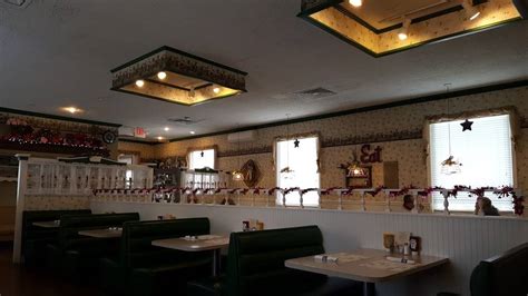 Collier's Family Restaurant | 2800 W 1st St, Springfield, OH 45504, USA