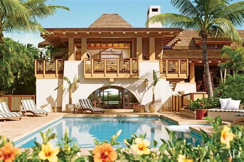 Island Homes with Incredible Outdoor Living Spaces | Hawaiian homes, Tropical houses, Hawaii homes