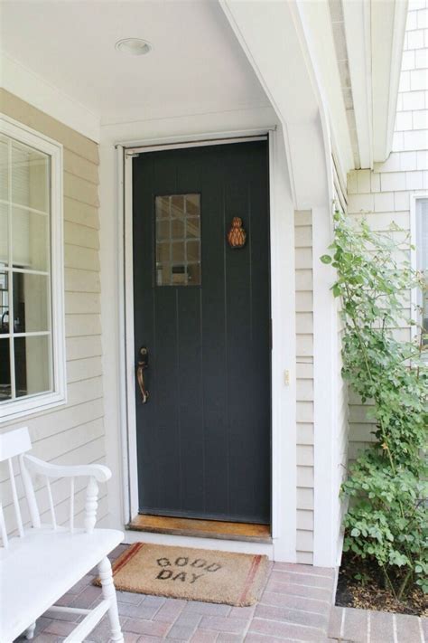 SHERWIN WILLIAMS IRON ORE FRONT DOOR UPDATE | BEFORE AND AFTER | Painted front doors, Front door ...