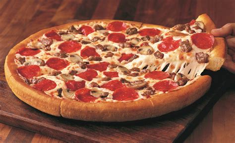 Pizza Hut’s pan pizzas get cheesier | 2018-02-27 | Dairy Foods