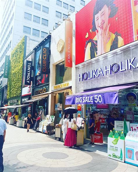 A Detailed Guided: Top 15 Awesome Things to Do in Myeongdong
