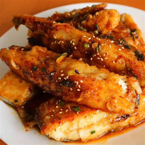 Seasoned pan fried flatfish (Gajami yangnyeom-twigim: 가자미 양념튀김) recipe by Maangchi