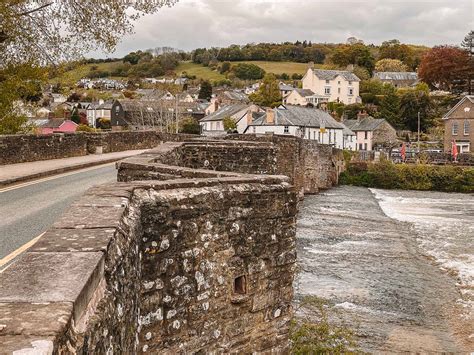 Crickhowell Bridge - How To Visit The Longest Stone Bridge In Wales (2024)!