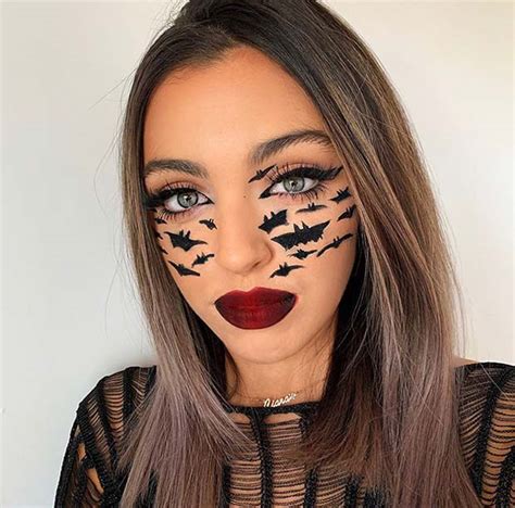 21 Bat Makeup Ideas for Halloween 2020 - StayGlam