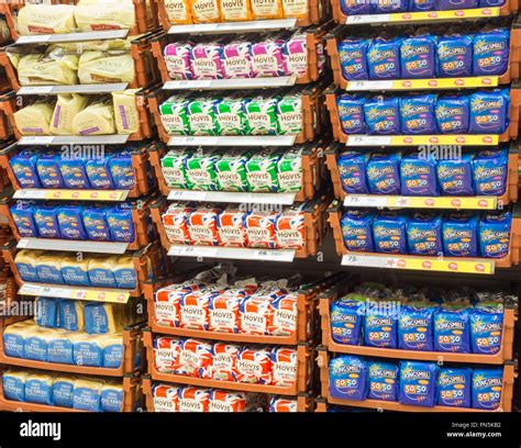 Bread in Tesco supermarket. UK Stock Photo: 99084582 - Alamy