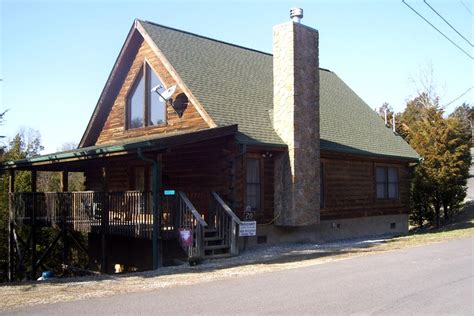 Smoky Mountain Vacation | Sevierville TN Cabin for Families