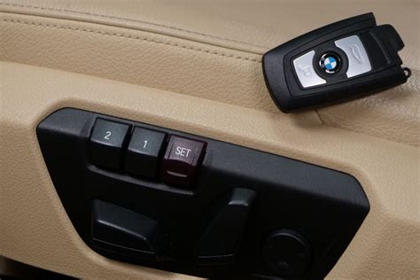 Top 10 BMW Key Fob hidden features. Check what you’ve got! | BimmerTech ...