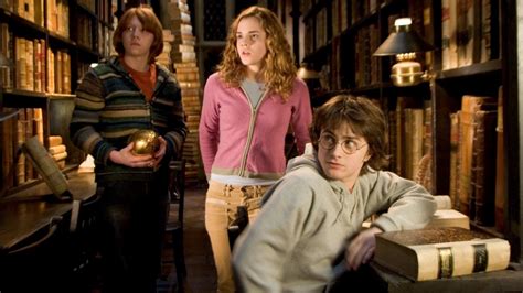 How and Where to Read the Harry Potter Series in Order, Explained | Attack of the Fanboy