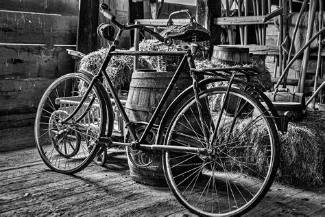 Old Bicycle Photograph by Stuart Litoff - Fine Art America