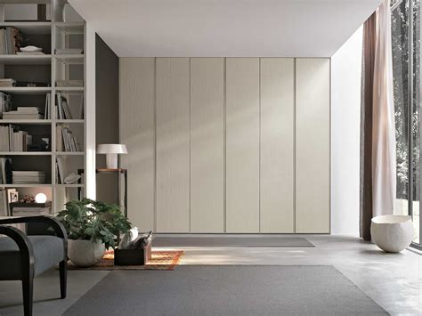 How to choose the right wardrobe design for a minimalist bedroom