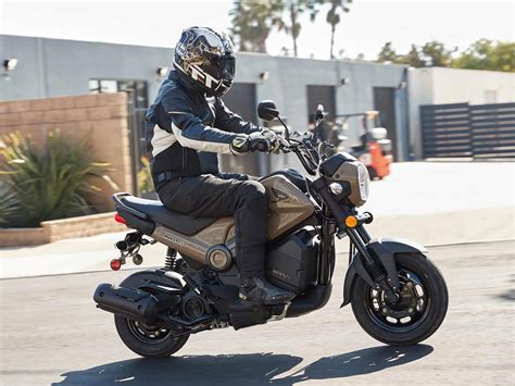 2022 Honda Navi First Ride Review - Motorbike news - The Motorbike Forum