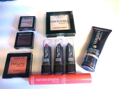 Makeup gallery reviews and swatches