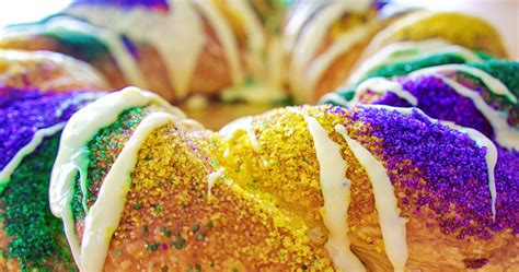 Mardi Gras Food - King Cake - Mardi Gras 2018