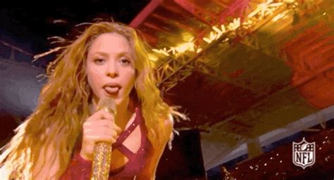 Shakira Zaghrouta GIFs - Get the best GIF on GIPHY