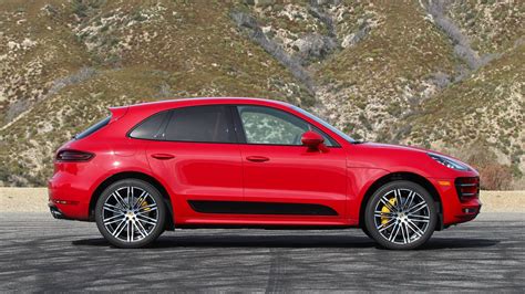 2018 Porsche Macan Turbo Review: Sports Car On Stilts