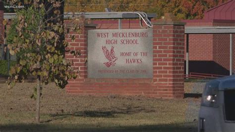 'Large fight' at West Mecklenburg High School prompts lockdown | wcnc.com