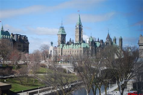 TōnFerns - A Nostalgic Journey (Tony Fernandes): The Parliament Buildings - Ottawa