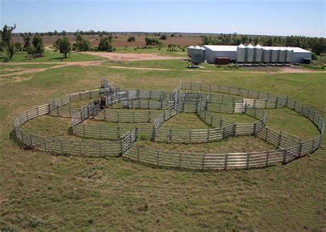 Removable cattle yard panels livestock corral panels fence 1.8m height