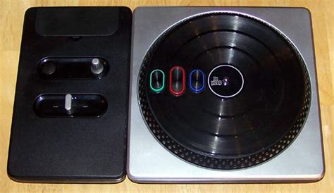 DJ Hero Turntable Controller (Xbox 360) | Classic Game Room Wiki ...