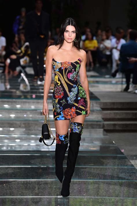 Kendall Jenner: Versace Runway Show SS 2019 at Milan Fashion Week -17 ...