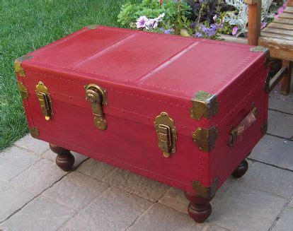 Antique Trunk/Coffee Table with Annie Sloan Chalk Paint | Antique trunk ...